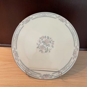 Charleston by Lenox China - 11 3/4” Cake Plate